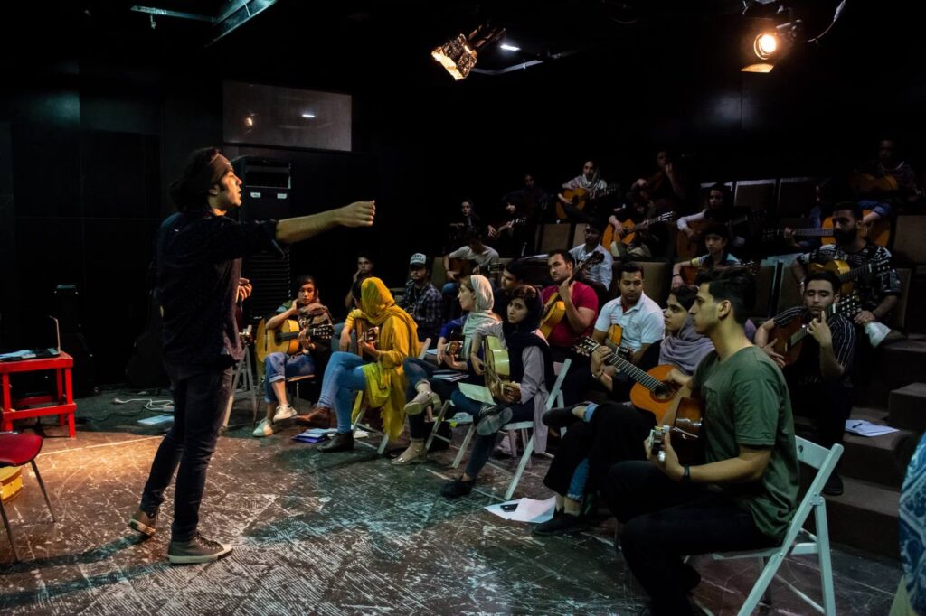 Bushehr guitar workshop